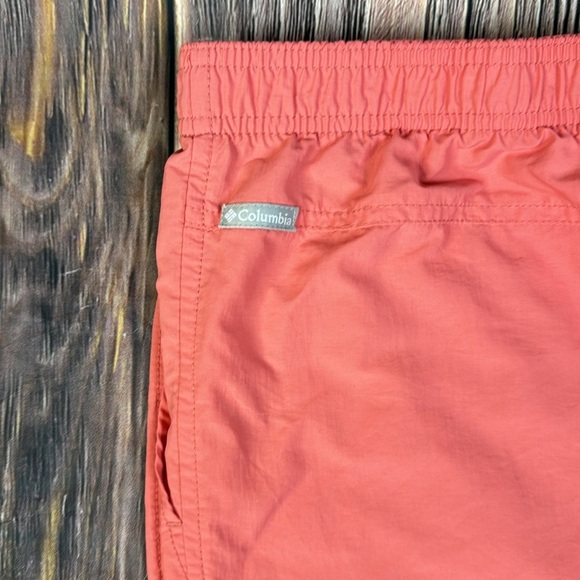 Columbia Coral Colored Athletic Shorts - Picture 4 of 11